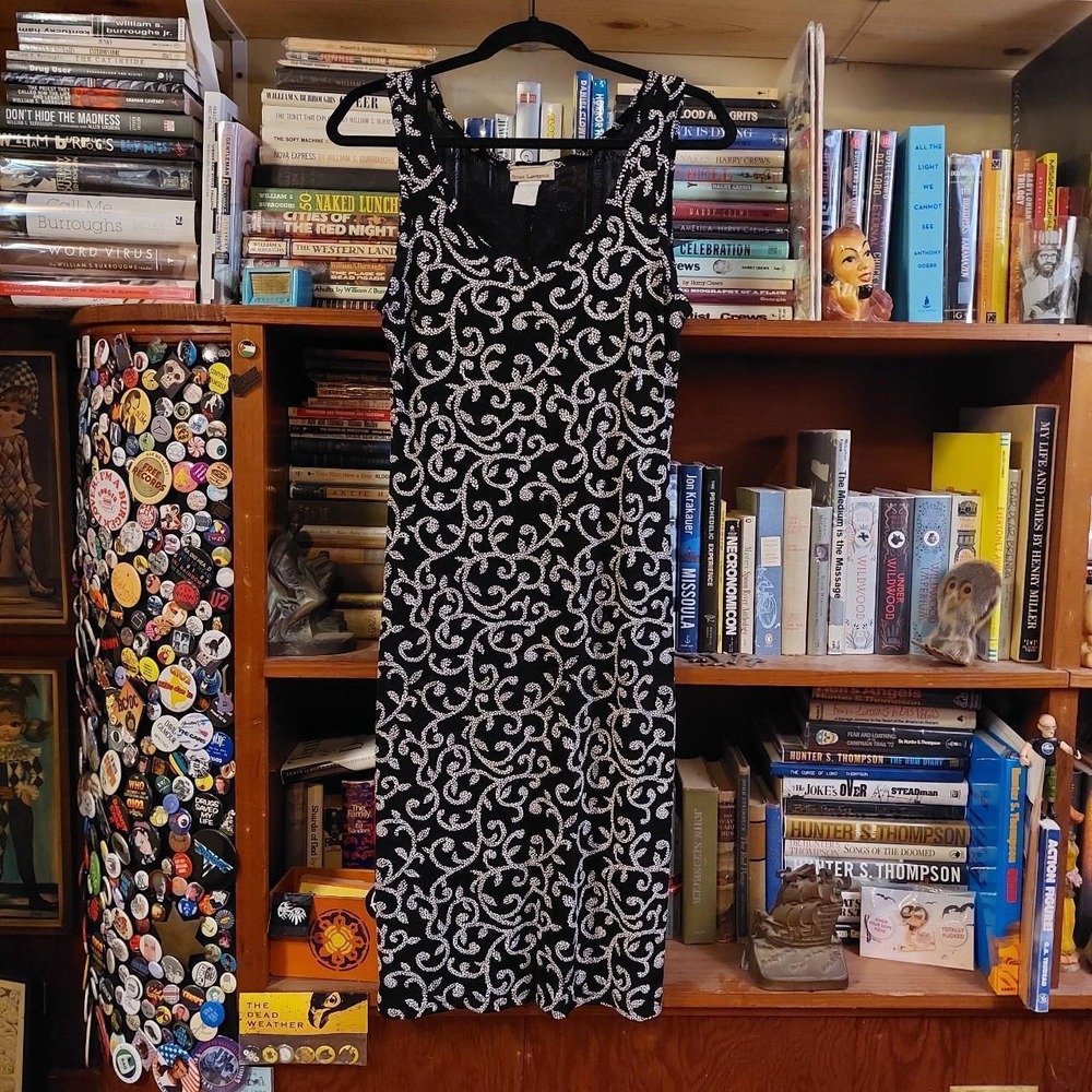 Vintage black and white patterned made in USA dress.